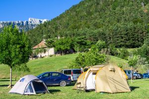 Camping familiar Borda Bisaltico. Valle de Hecho. Pirineo Aragonés