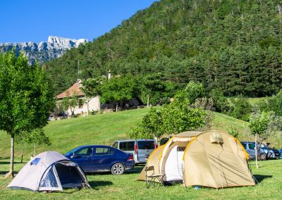 Camping familiar Borda Bisaltico. Valle de Hecho. Pirineo Aragonés